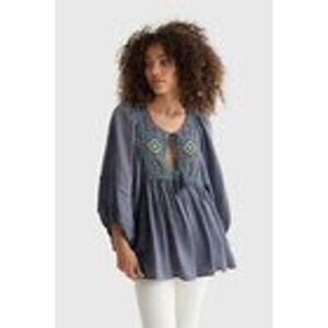 Lucky Brand Collectibles Edition Beaded Peasant Top Denim Blue Size Medium Rare